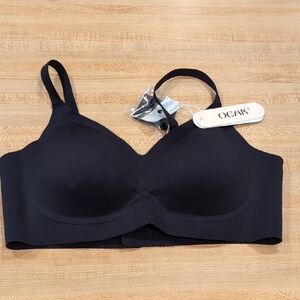Black Full Coverage Bra with Adjustable Straps